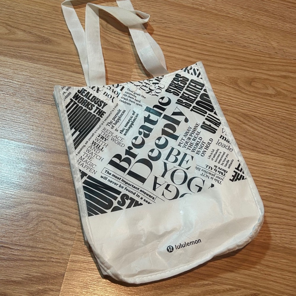 Lululemon Reusable Shopping Tote Bag Small Manifesto Print Black White Snap Logo